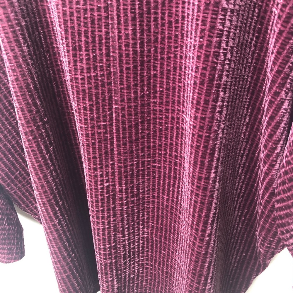 J.Jill Wearever Collection Pullover Blouse Top Velour Burgundy Contemporary - Picture 7 of 7